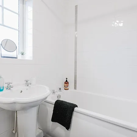 Morlais House Apartment Yarm